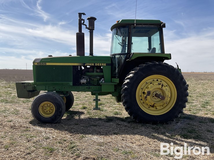 1992-john-deere-4555-image-8