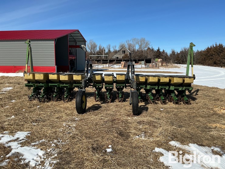 john-deere-7100-image-6