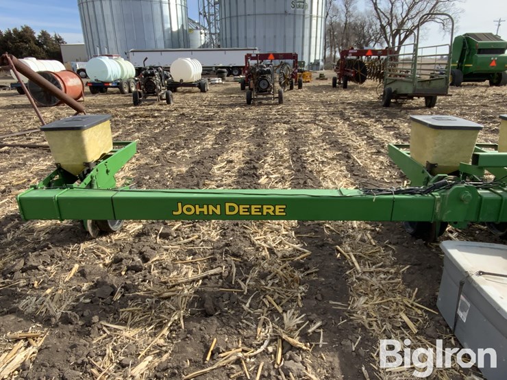 john-deere-37-image-18