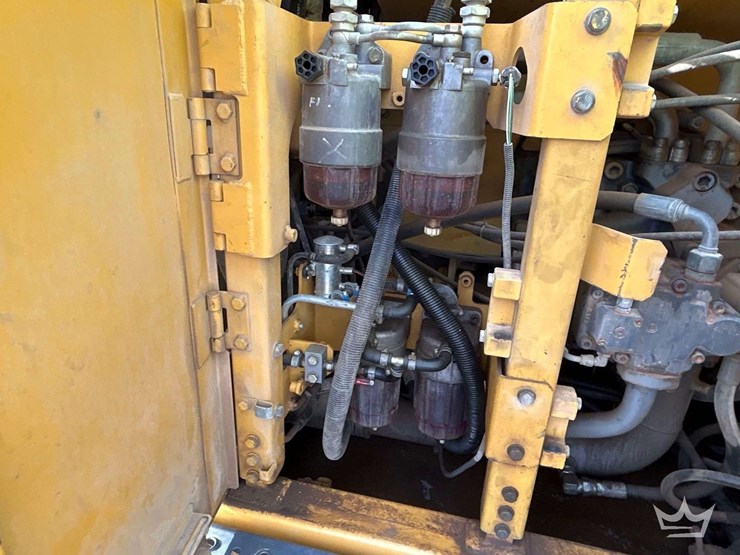 2016-john-deere-470g-hydraulic-excavator-image-11