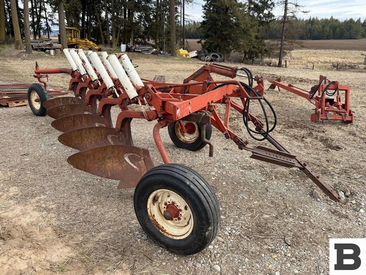 international-770-image-6