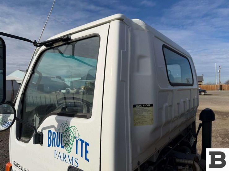 1999-isuzu-npr-image-12