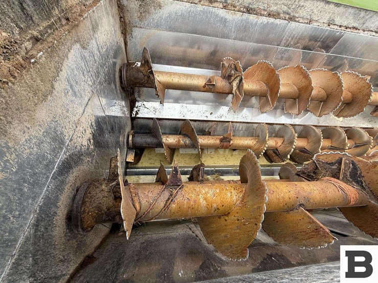 1996-volvo-wx-feed-truck---albany,-or-image-27