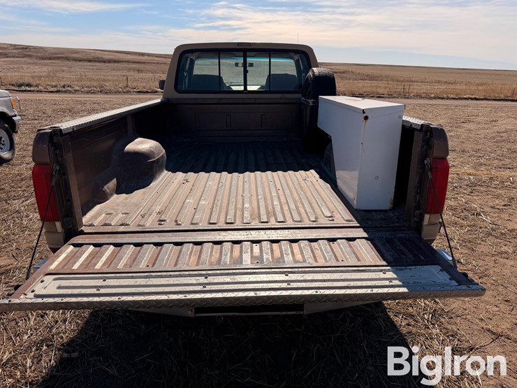 1988-ford-f250-xlt-lariat-image-17