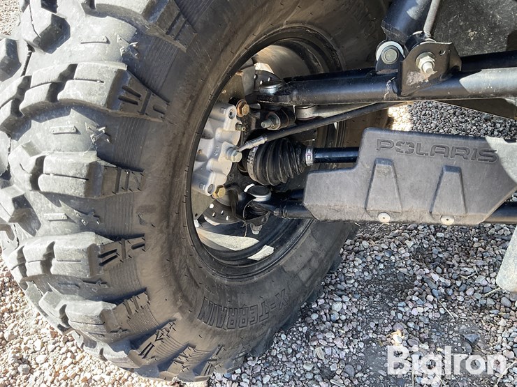 2025-polaris-ranger-1000-image-13