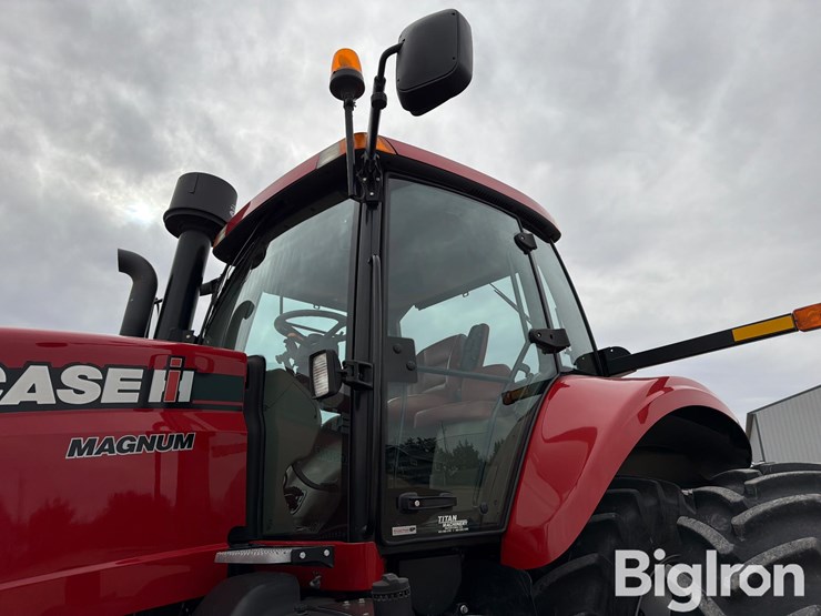 2013-case-ih-magnum-260-image-10