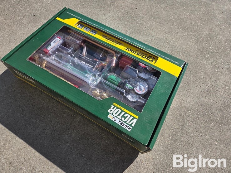 victor-torch-set-image-5