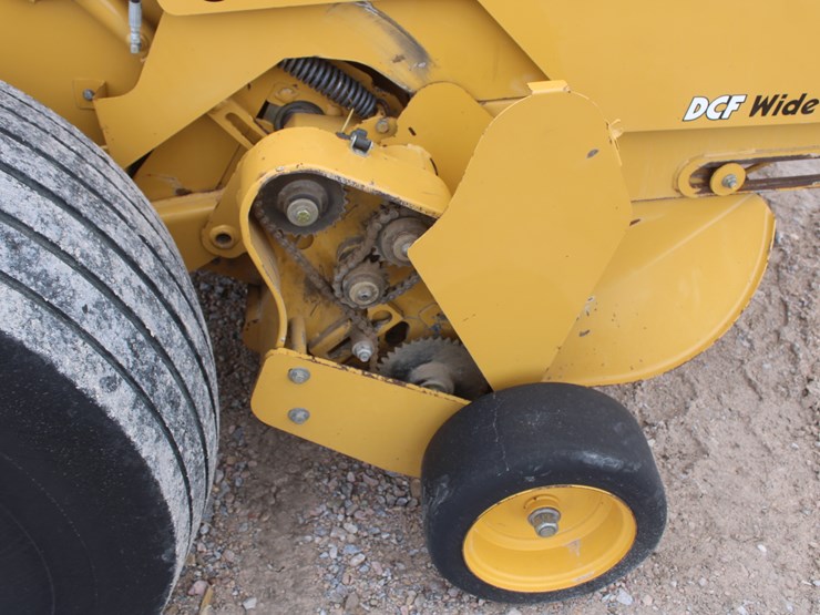 2005-vermeer-605m-image-27