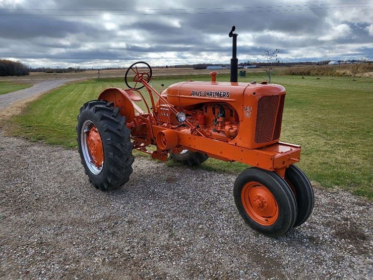 1954-allis-chalmers-wd45-image-1