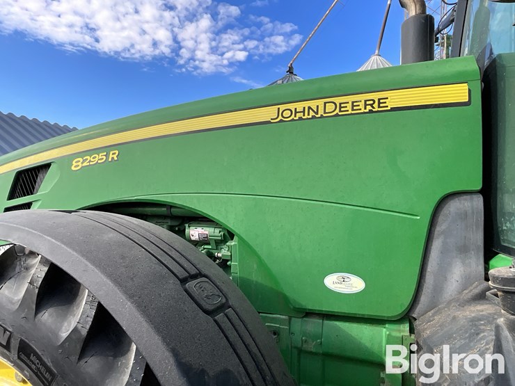2009-john-deere-8295r-image-13
