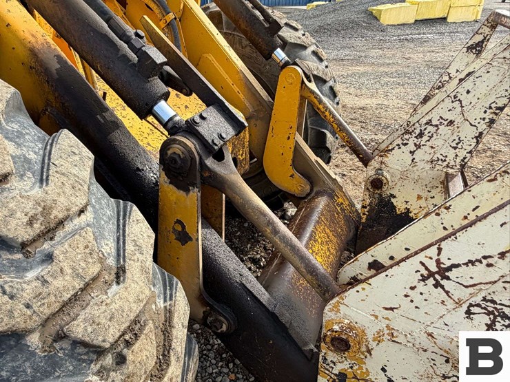 john-deere-544-image-34