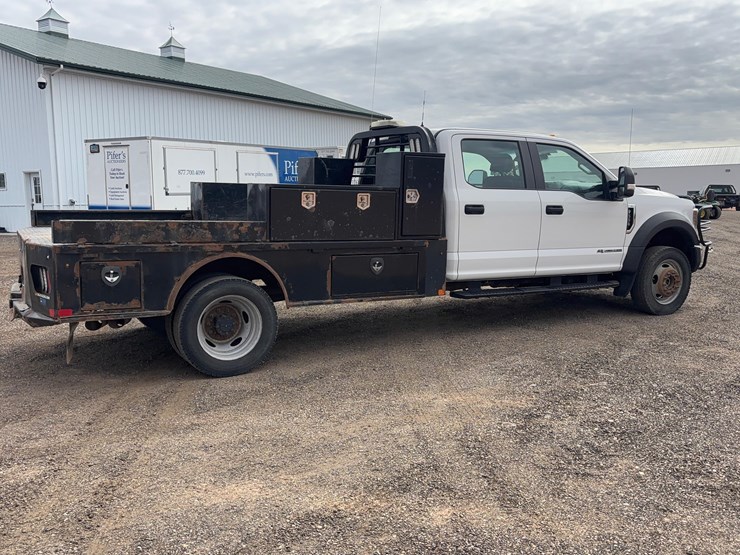 2019-ford-f550-image-5