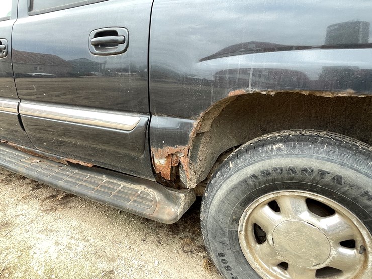 2003-gmc-yukon-xl-image-11