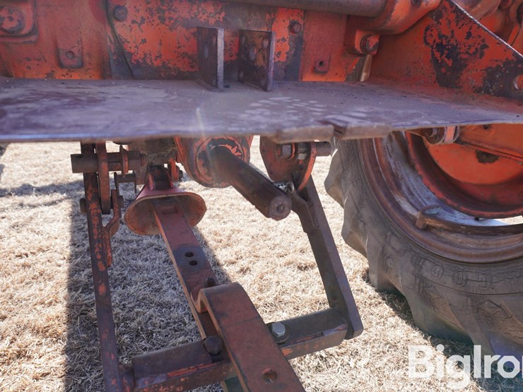 1957-allis-chalmers-wd45-image-9