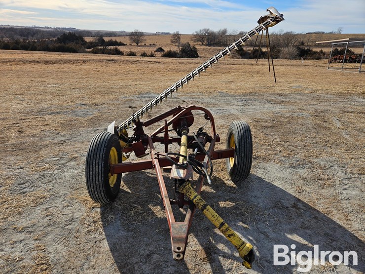 new-holland-456-image-2