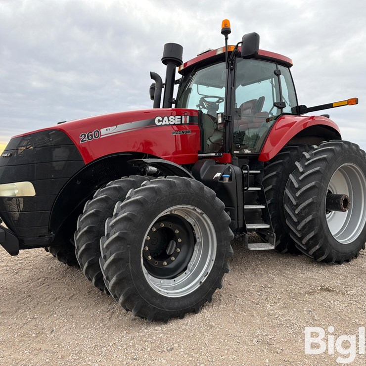2013 CASE IH MAGNUM 260
