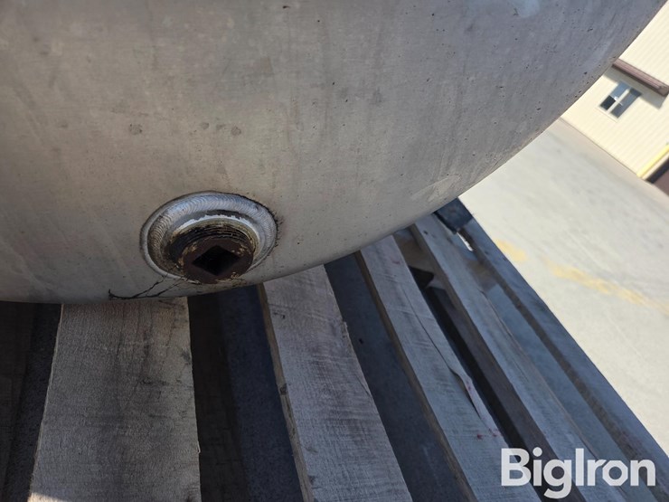 hydraulic-fluid-tank-image-10