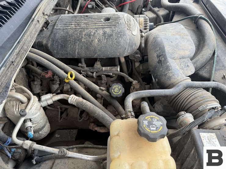 2002-chevrolet-silverado-2500-image-52