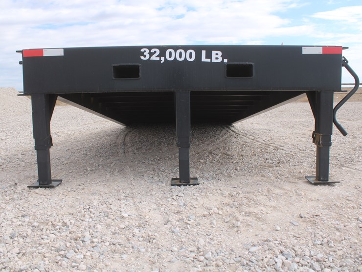 #2021-•-industrious-america-adjustable-load-ramp-32k-lb-capacity-image-13