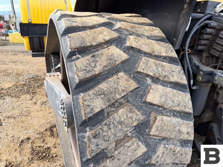 1996-challenger-45-image-24