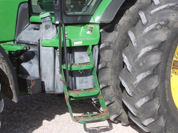 john-deere-8285r-image-16