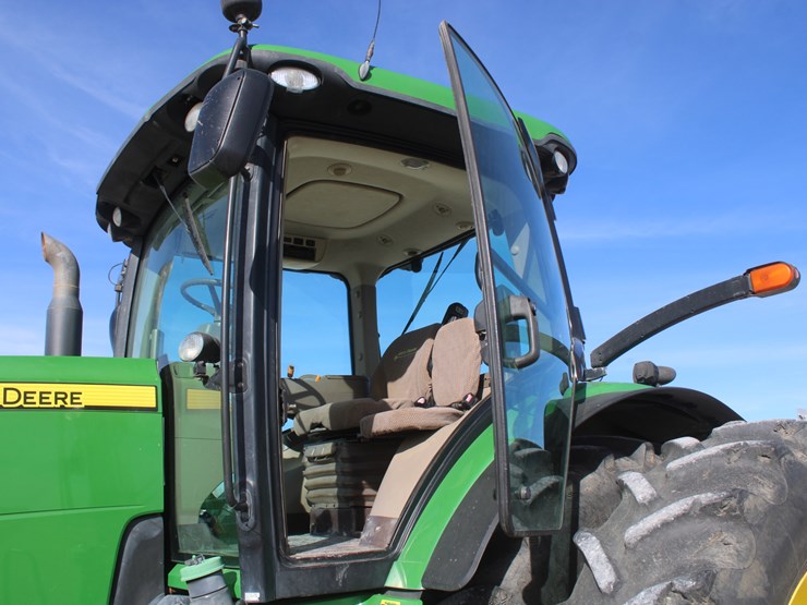 john-deere-8285r-image-50