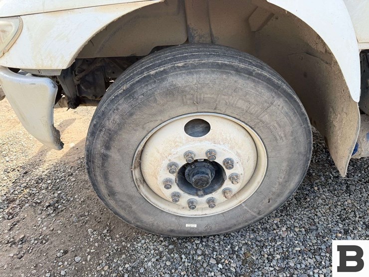 2003-international-durastar-4300-image-8