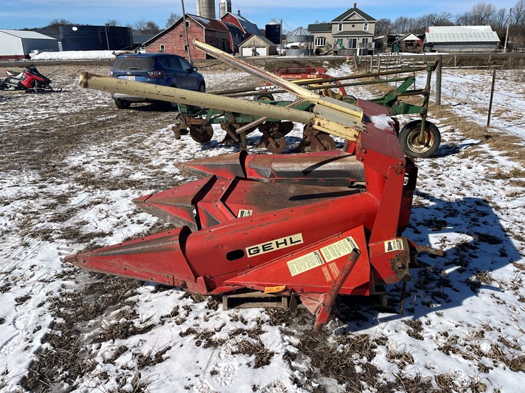 #3270-•-gehl-(2)-row-corn-head-image-8