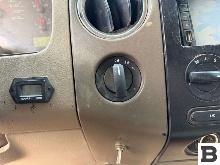 2008-ford-f150-image-23