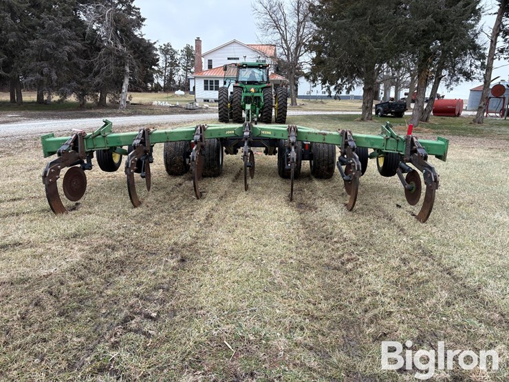 john-deere-915-image-6