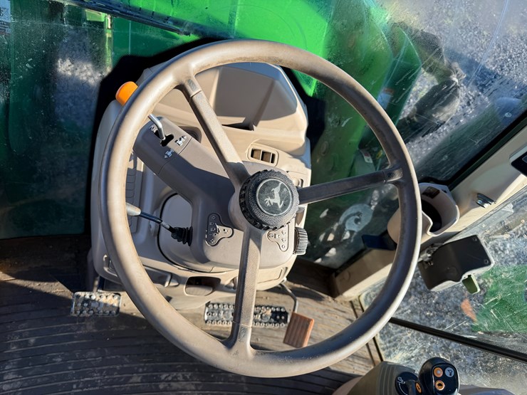 2017-john-deere-6120m-image-68