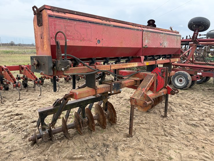 #41257-•-h&s-manufacturing-ls1440-levee-plow-w/-best-seeder-image-2