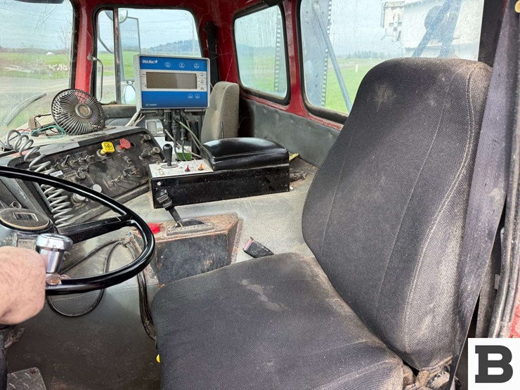 1996-volvo-wx-feed-truck---albany,-or-image-64