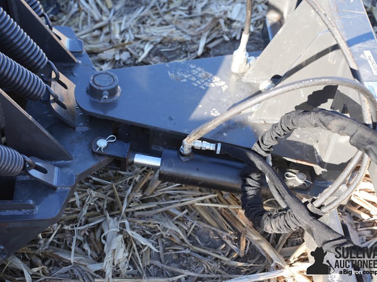 cid-xsplow96-skid-steer-plow-image-16