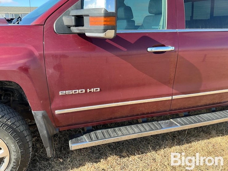 2016-chevrolet-silverado-2500-image-15