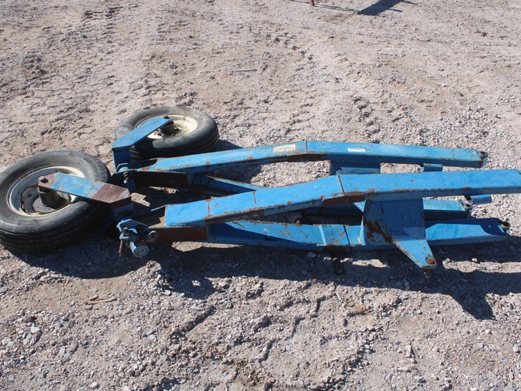 #2033-•-two-7ft-*ford*-lift-assists-image-4