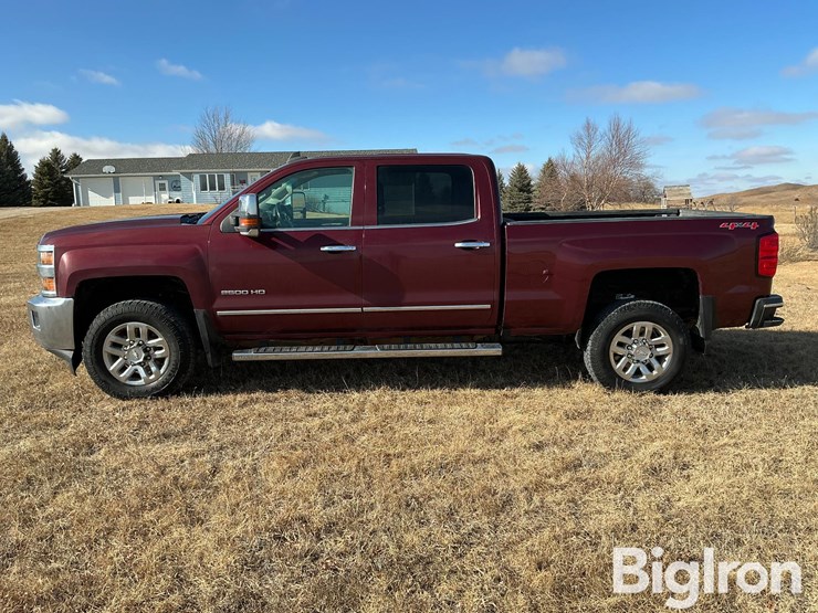 2016-chevrolet-silverado-2500-image-8