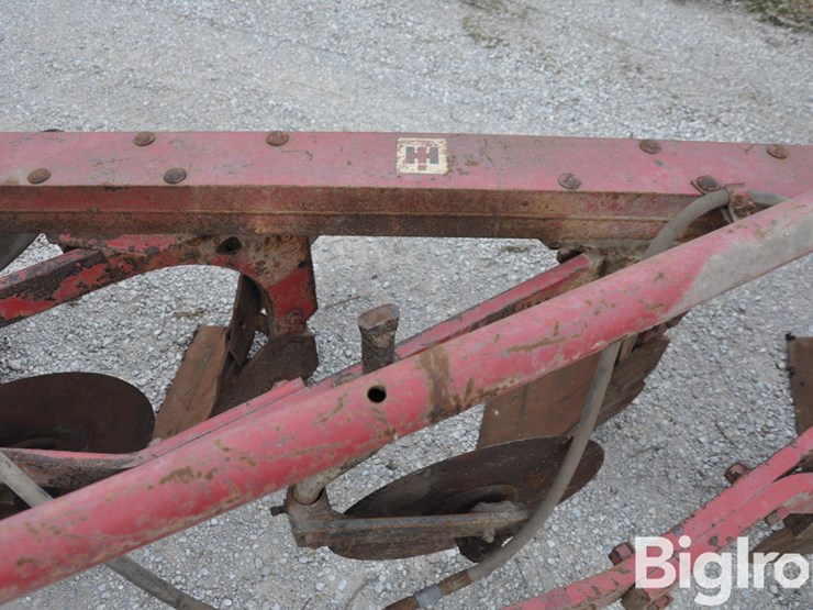 international-550-image-15