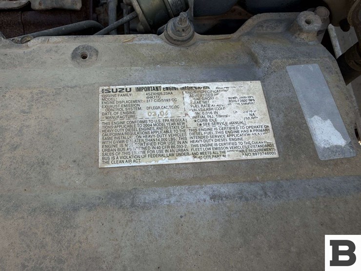 2005-isuzu-npr-image-30