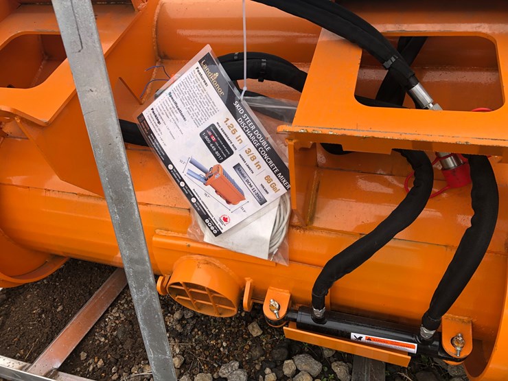 #19-•-concrete-mixer-double-discharge-image-4