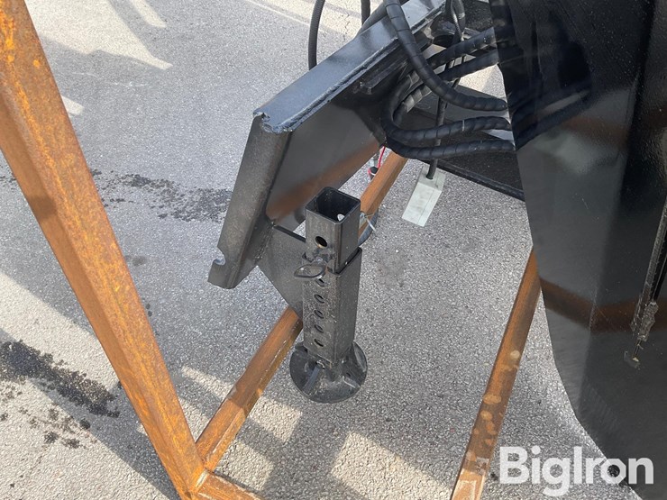 massey-ferguson-730-image-15