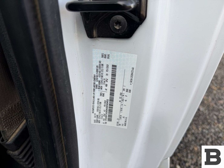 2019-ford-f350-image-23