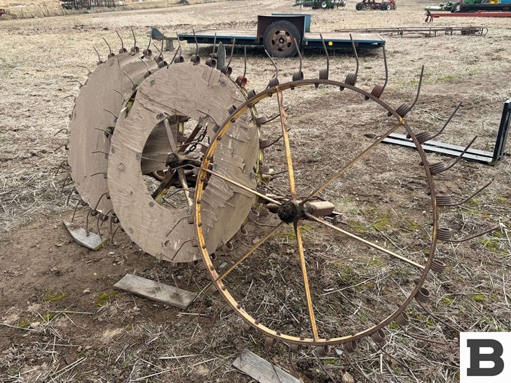 3-wheel-side-delivery-rake---clayton,-wa-image-5