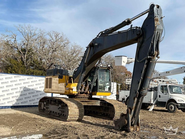 2016-john-deere-470g-hydraulic-excavator-image-4