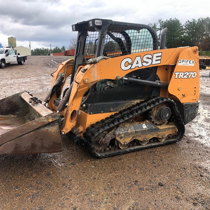 2018 CASE TR270