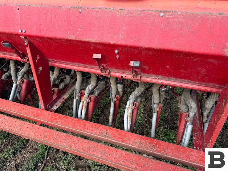 international-10-image-22