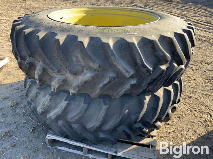 john-deere-8300-image-6