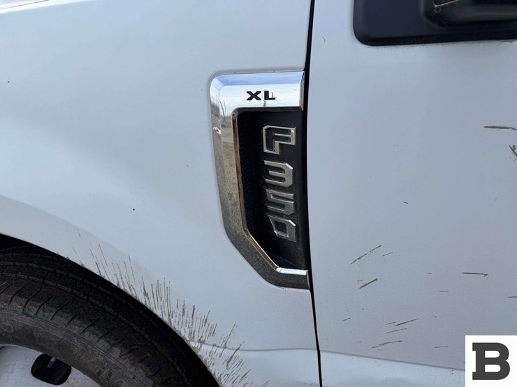 2019-ford-f350-image-18