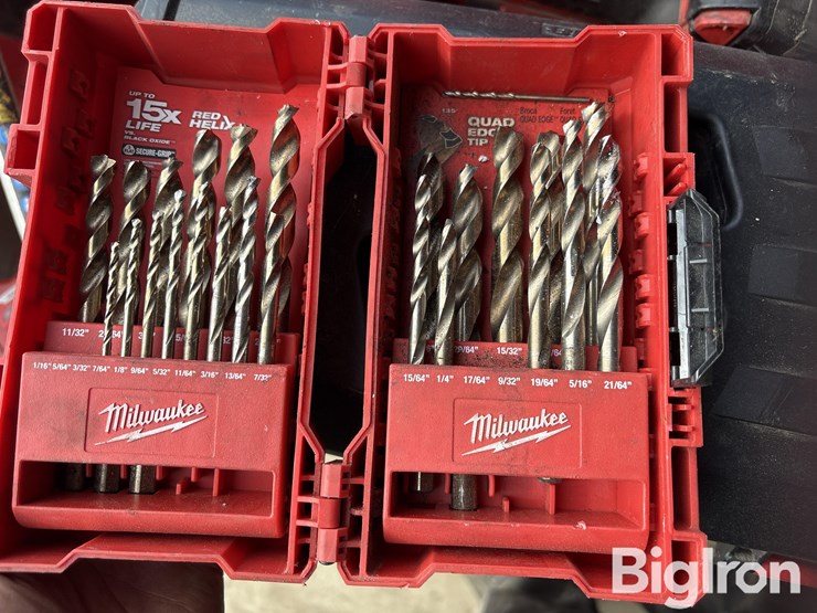 skid-of-milwaukee-power-tools-image-13