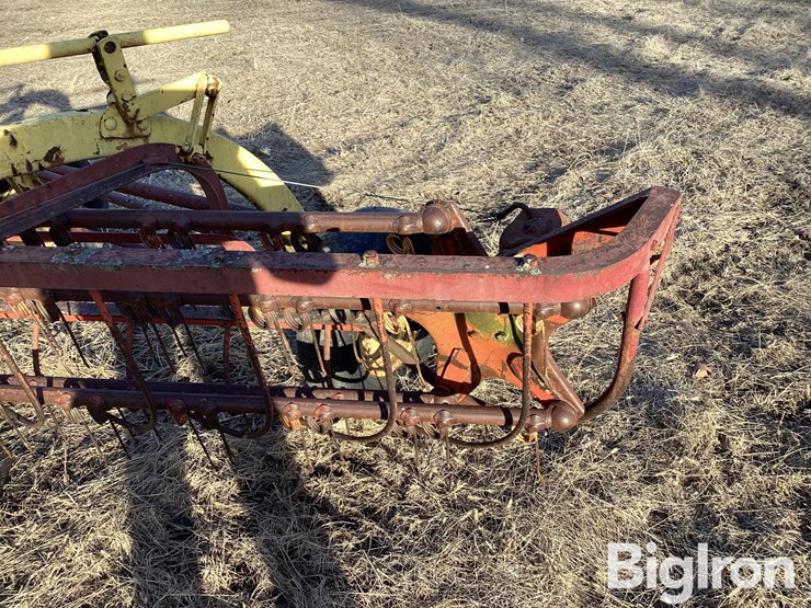 new-holland-55-image-19